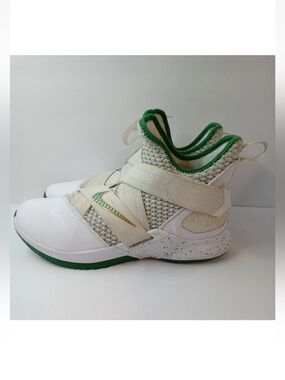 Nike LeBron zoom soldier 12 white and green, size 12 , no box.